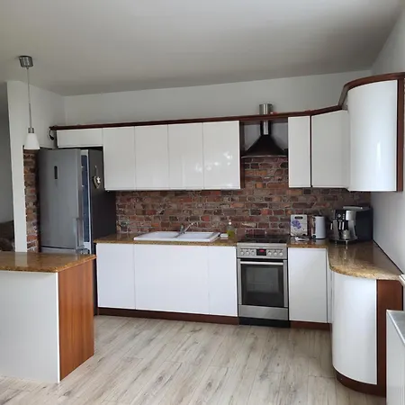 Nad Jeziorem Zamkowym Appartement *