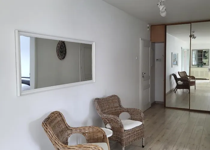 Nad Jeziorem Zamkowym Apartmán
