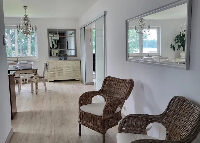 Nad Jeziorem Zamkowym * Wałcz